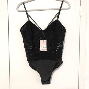 Missguided - Size US 10 - Black lacy bodysuit